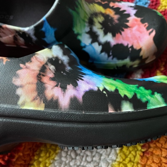Crocs Go Work Neria pro 11 dual comfort tie dye medical nursing clogs NEW 6 - Picture 2 of 9